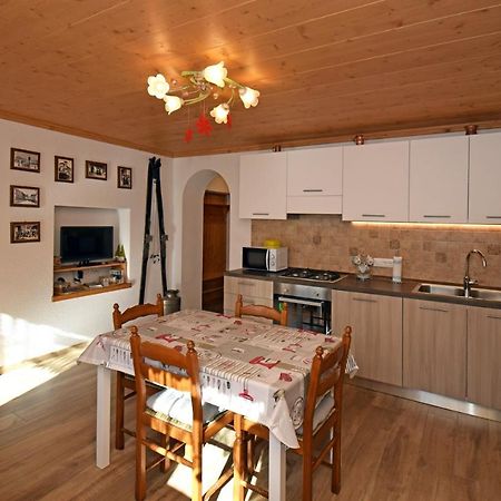 Casa Mariani-Tortoi Apartman Candide Kültér fotó
